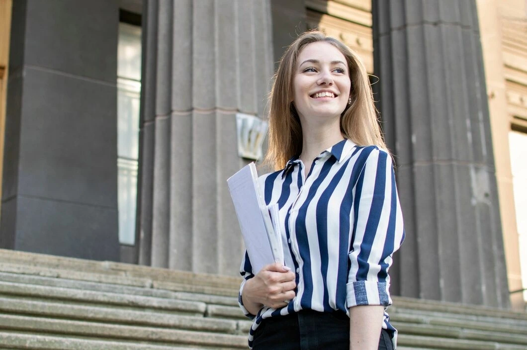 Level 3 Diploma in Law (OTHM)